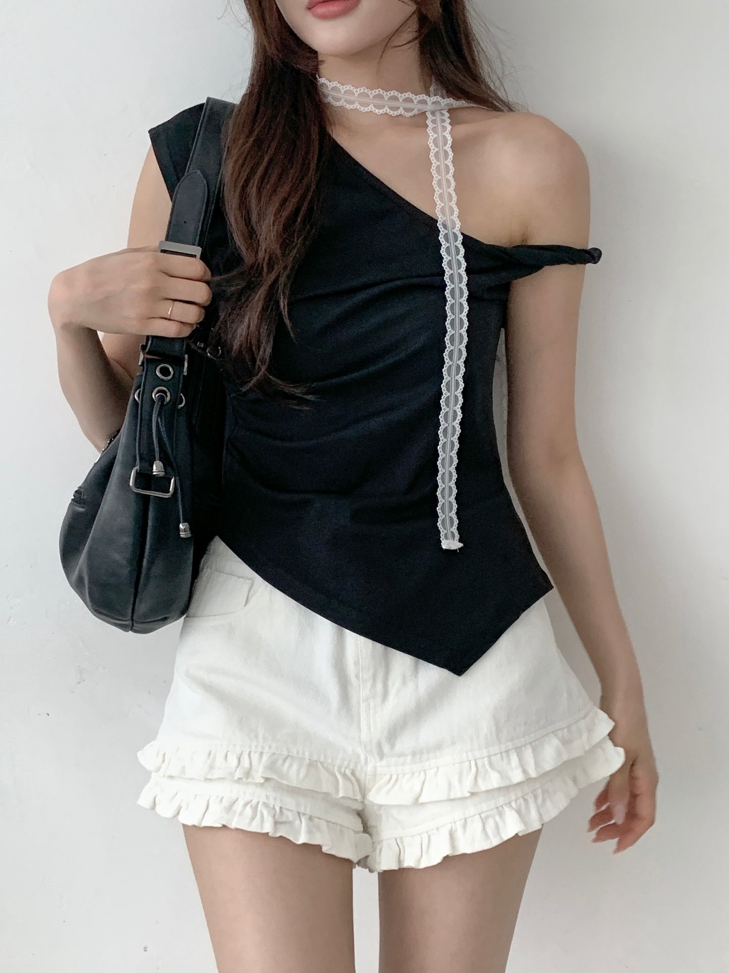Frill denim short pants