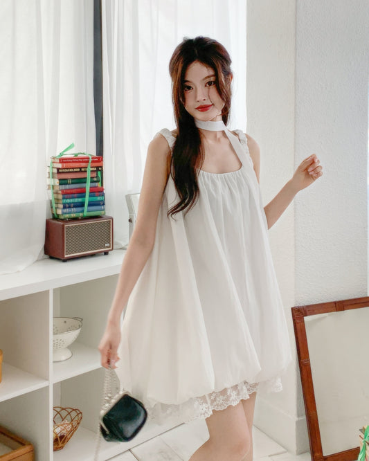 Lace balloon dress（チョーカー付き）