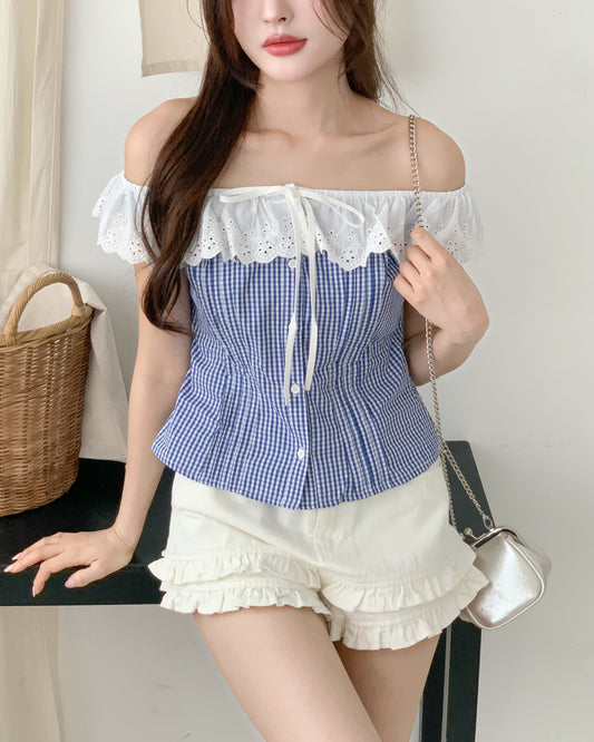 Cotton frill blouse