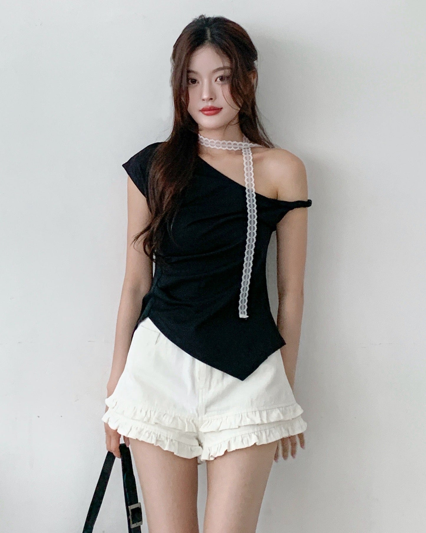 Frill denim short pants